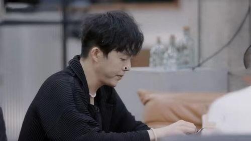 欧阳靖吃李云迪瓜,欧阳靖与李云迪瓜的美食邂逅