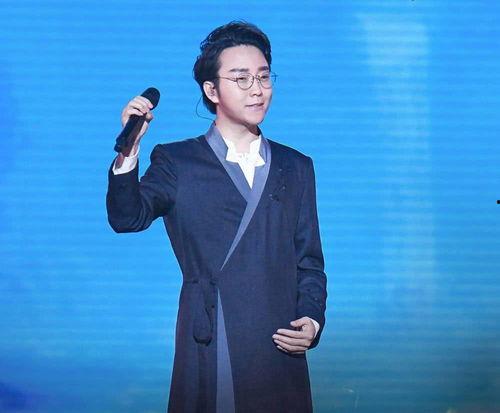 李玉刚吃瓜,揭秘娱乐圈幕后真相