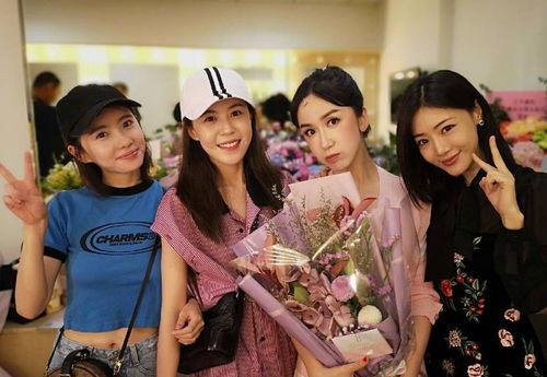 爱情吃瓜剧,爱情剧中的甜蜜与酸涩