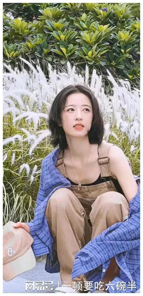 周雨彤 吃瓜,娱乐圈“吃瓜”达人，揭秘明星幕后故事