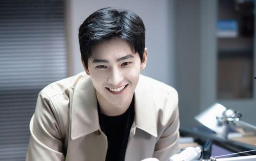 夏晴吃瓜,揭秘娱乐圈背后的那些事儿