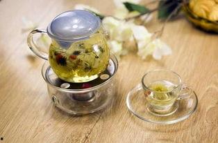 菊花茶吃瓜,吃瓜乐趣无限